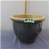 Image 1 : Ceramic planter