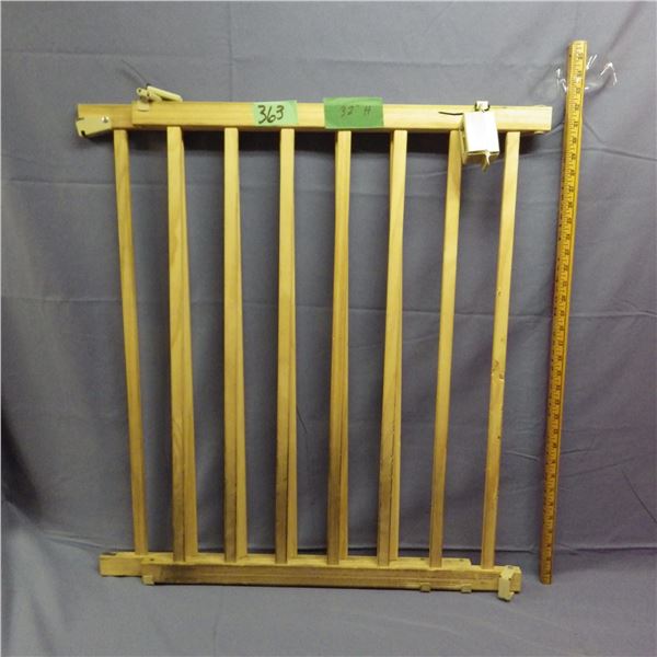 Baby gate
