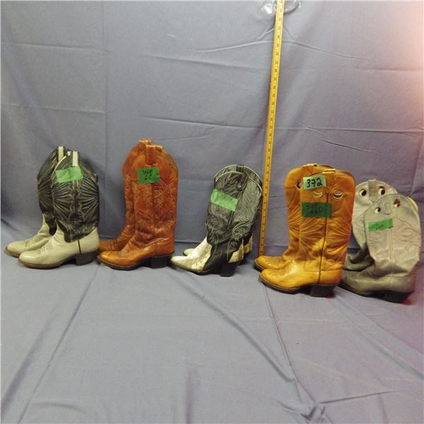 Assorted sizes cowboy boots