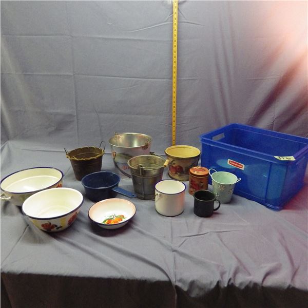 Enamel bowls and miscellaneous small pails etc