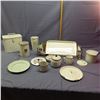 Image 1 : Vintage enamel wear and other tin pieces