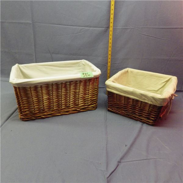 Modern wicker baskets with cloth lining