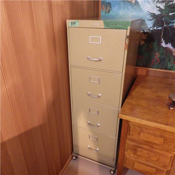 4 drawer legal size filing cabinet on casters
