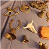 Image 5 : Horse themed items and collectibles