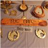 Image 6 : Horse themed items and collectibles