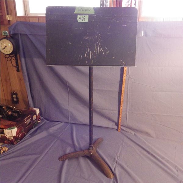 Music stand