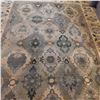 Image 6 : Area rug size noted in picture