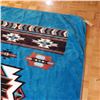 Image 6 : Throw blanket