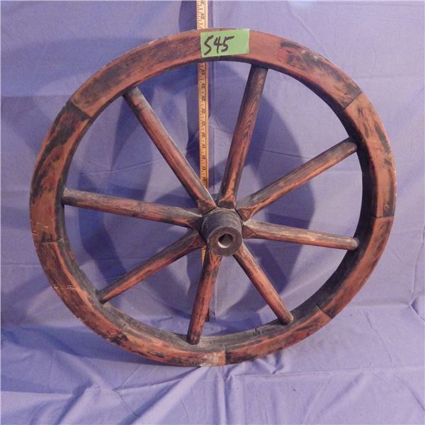 Decorative wood spoked wheel