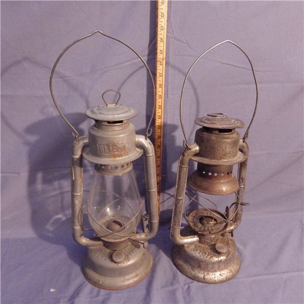 Lot of 2 beacon barn lanterns