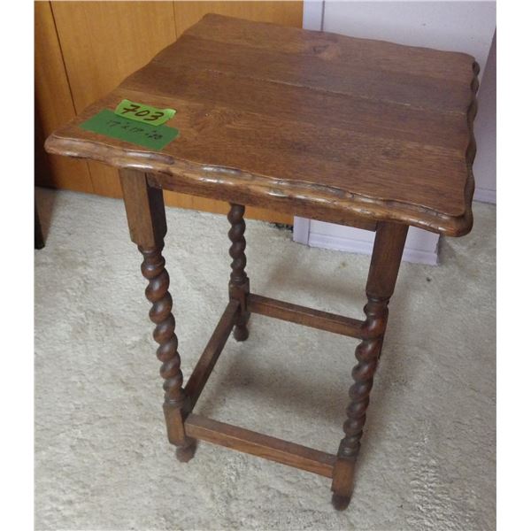 Antique oak occasional side table With barley twist legs note top is cracked