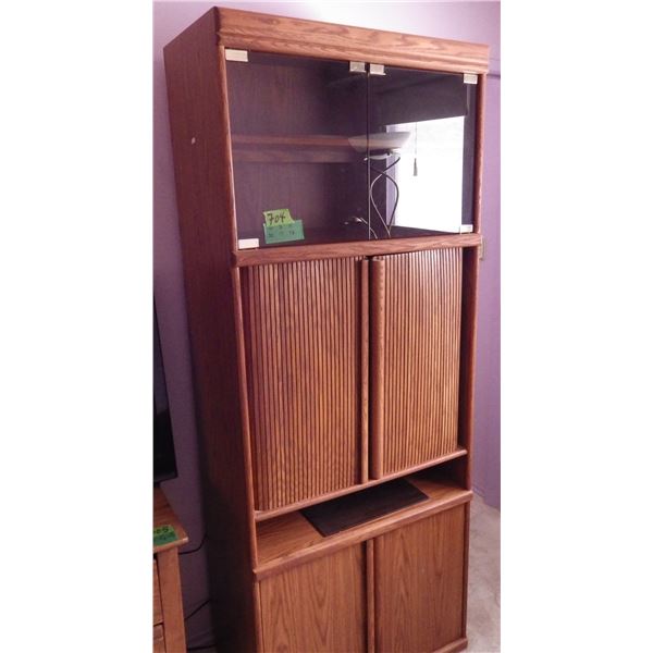 Wall entertainment unit for TV and stereo equipment
