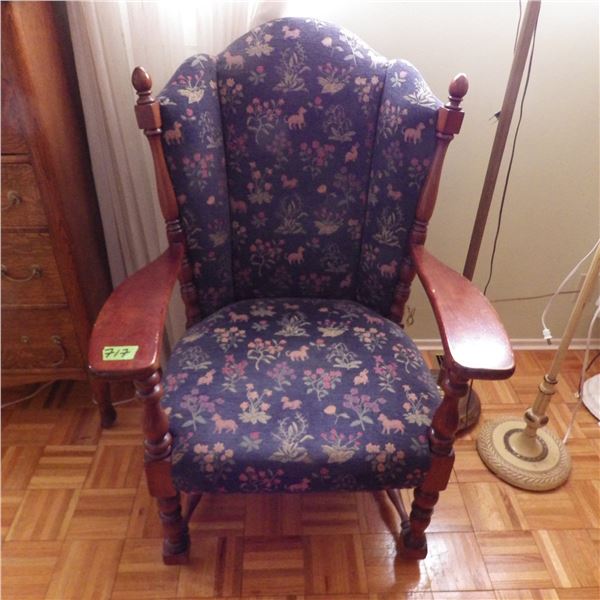 Wood side chair with upholstered seating