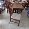 Image 4 : Oak dining room table with two leaves and six chairs trestle pedestal base