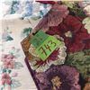 Image 10 : Various tabletoppers and table  runners