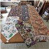 Image 1 : Various tabletoppers and table  runners