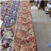 Image 4 : Various tabletoppers and table  runners