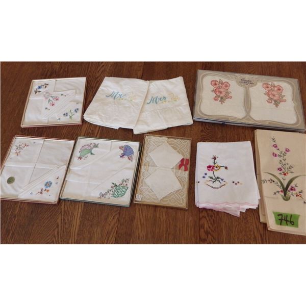 Vintage table napkins