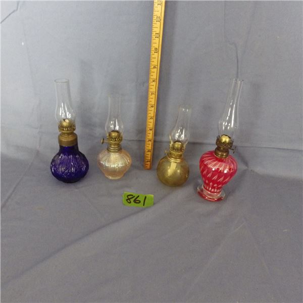 Lot of 4 miniature glass oil lamps