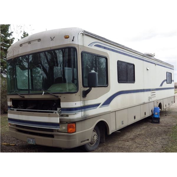 Fleetwood 1998 Bounder Motor Home
