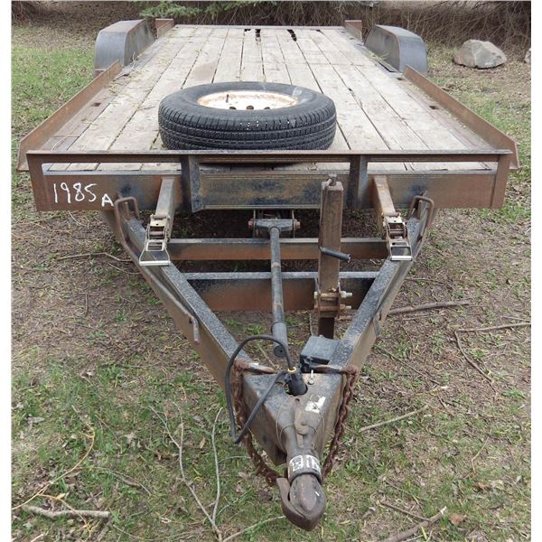 Rainbow Trailer 21' deck ... year of manufacture 2005