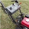 Image 8 : Honda Hydrostatic walk behind tracked snowblower, electric start