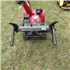 Image 9 : Honda Hydrostatic walk behind tracked snowblower, electric start