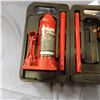 Image 2 : Motomaster Hydraulic Jack