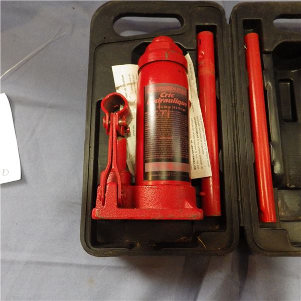 Motomaster Hydraulic Jack