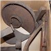Image 3 : Cast shelf And more