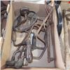 Image 1 : hand drills