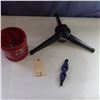 Image 1 : Christmas Tree Stand and Battery Post cleaner