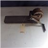 Image 1 : hand crank  winch