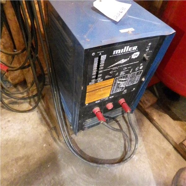 miller Thunderbolt 225 Volt arc welder  with cables