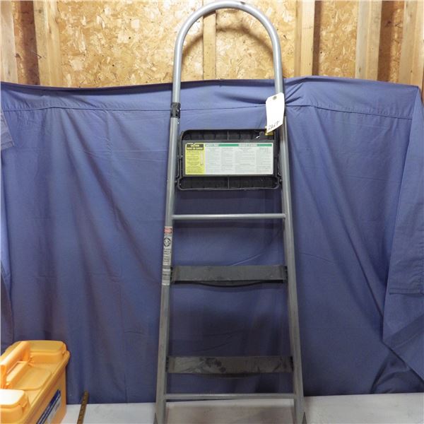 Cosco Three Step stepladder