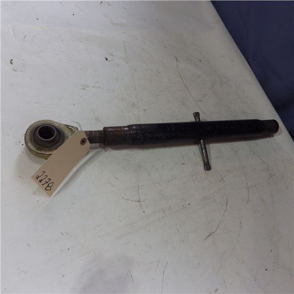 adjustable top Link rod for a 3 point hitch system - Missing 1 end