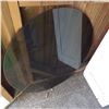 Image 3 : wood folding table and round table top
