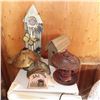 Image 1 : various decorative birdhouses
