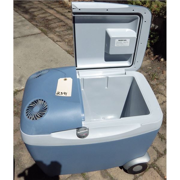 mobicool portable DC/AC cooler