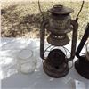 Image 5 : coal oil lanterns