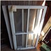 Image 2 : vintage wood frame windows