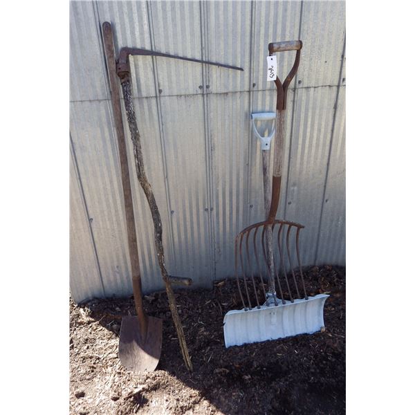vintage yard and garden tools