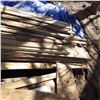 Image 7 : various lengths of lumber