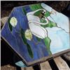 Image 4 : pallet of assorted garden décor items