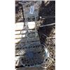 Image 2 : Wire garden pot stands and bird house