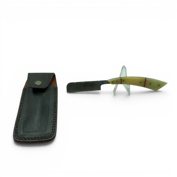 3.25" Folding Damascus Blade Razor with Leather Pouch