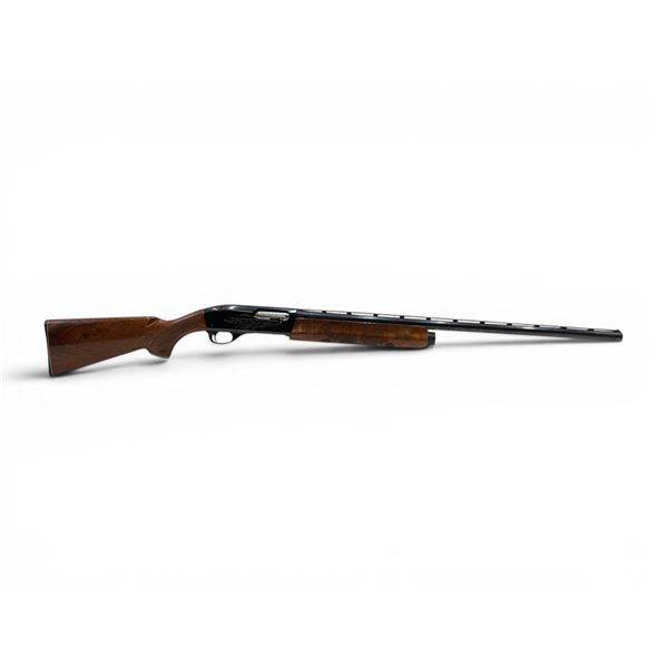 Remington 1100 Semi Auto Shotgun 12Ga 2.75" Chamber 28" Vent Rib Barrel Wood Stock