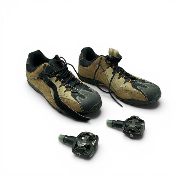 Tako Specialized Biking Shoes, Size 10