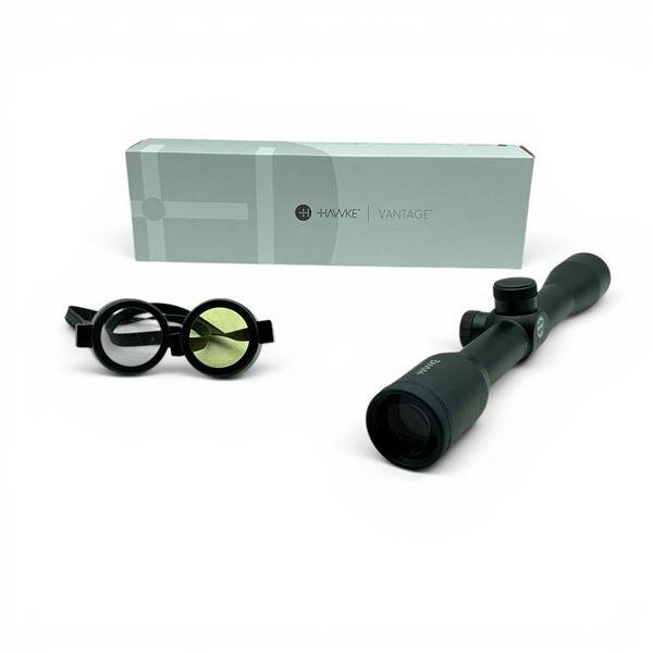 Hawke Vantage 4 X 32 mm Scope with 30/30 Duplex Reticle, New