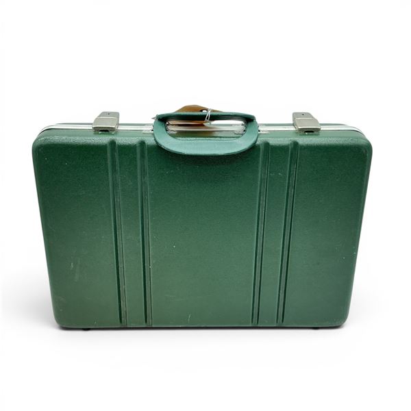 Foam Lined Case, 18" X 12" X 4", Green